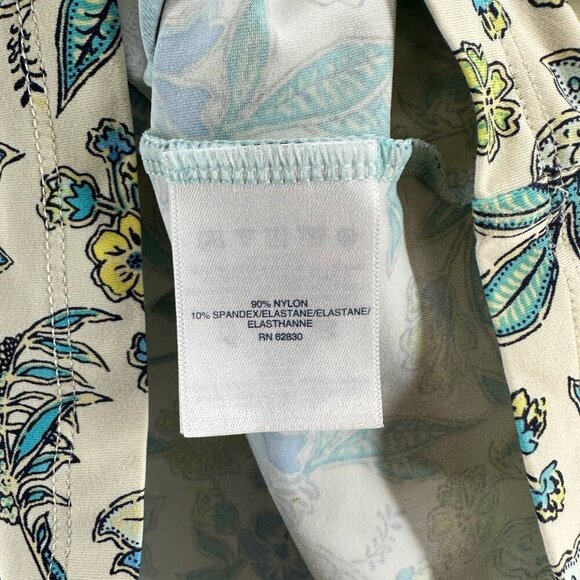 Lands' End Top Womens Sz M/L 10-12 Floral 3/4 Sleeve Stretch Nylon Blend Blue - Picture 8 of 11